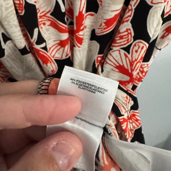 Jones Studio Separates Butterfly Print Sleeveless Tank Top Women's Plus Size 1X - Picture 7 of 7